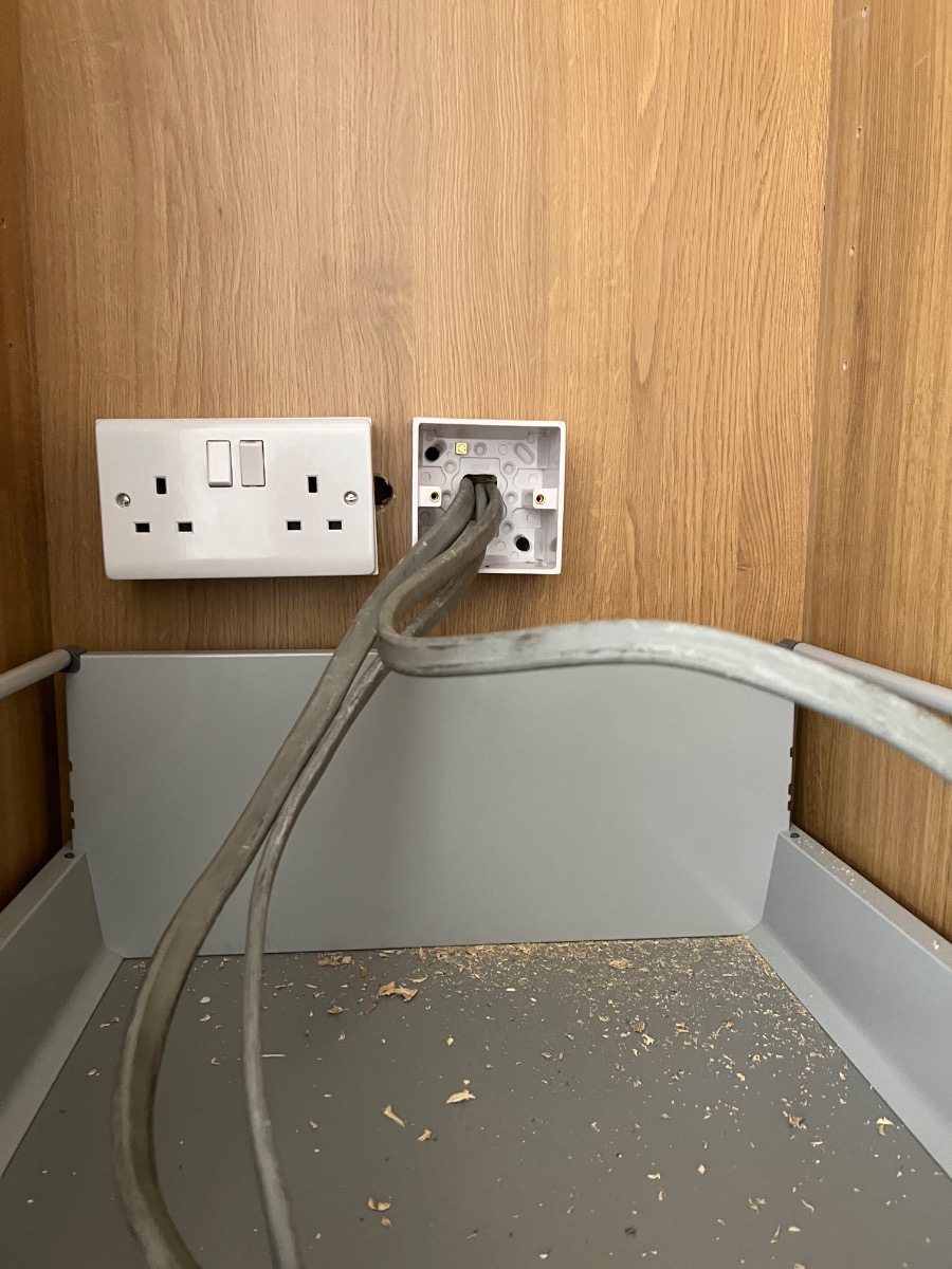 Electrician: Image 39